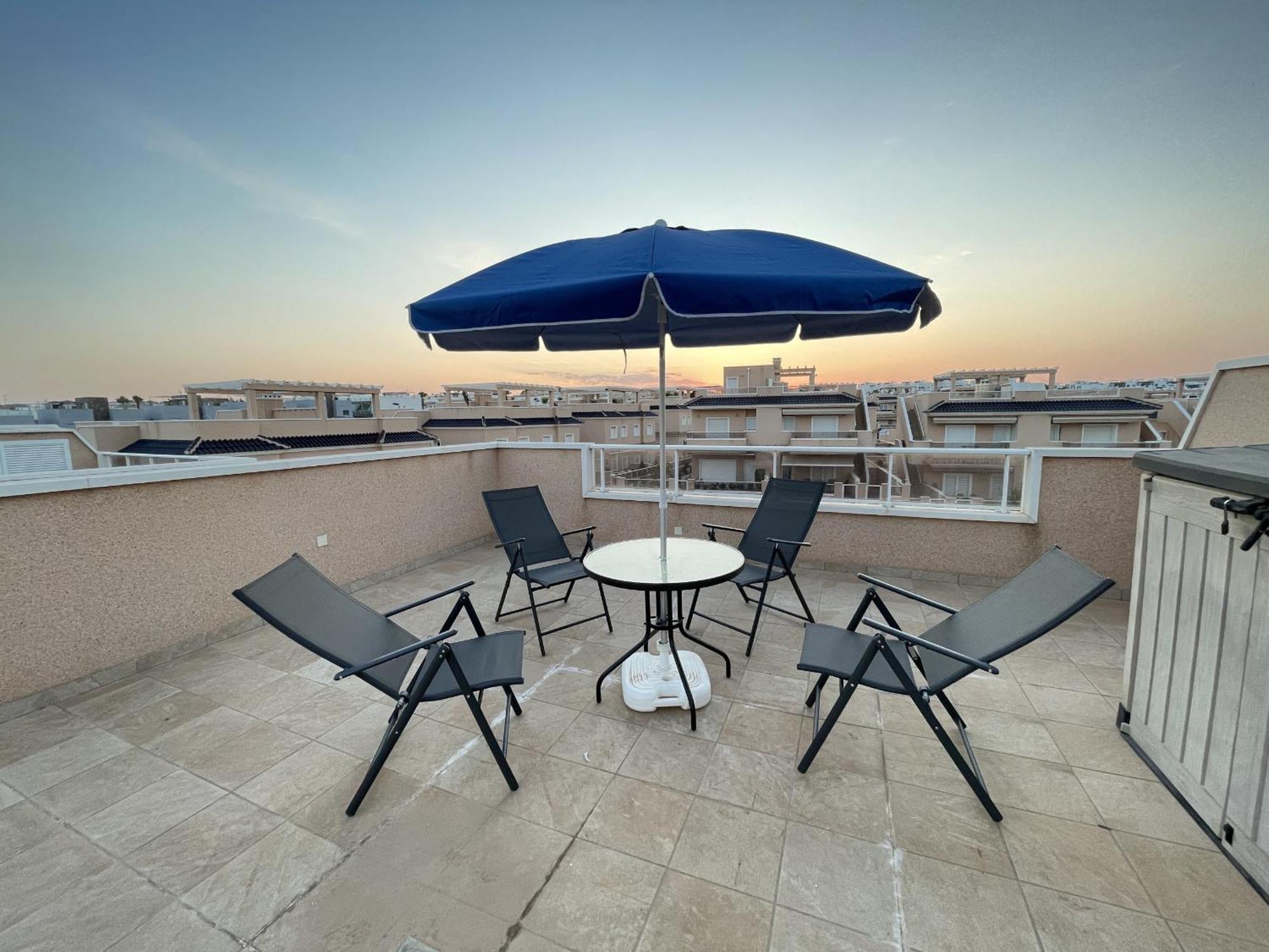 Apartments Punta Prima Indoor & Outdoor Pool 또레비에하 외부 사진